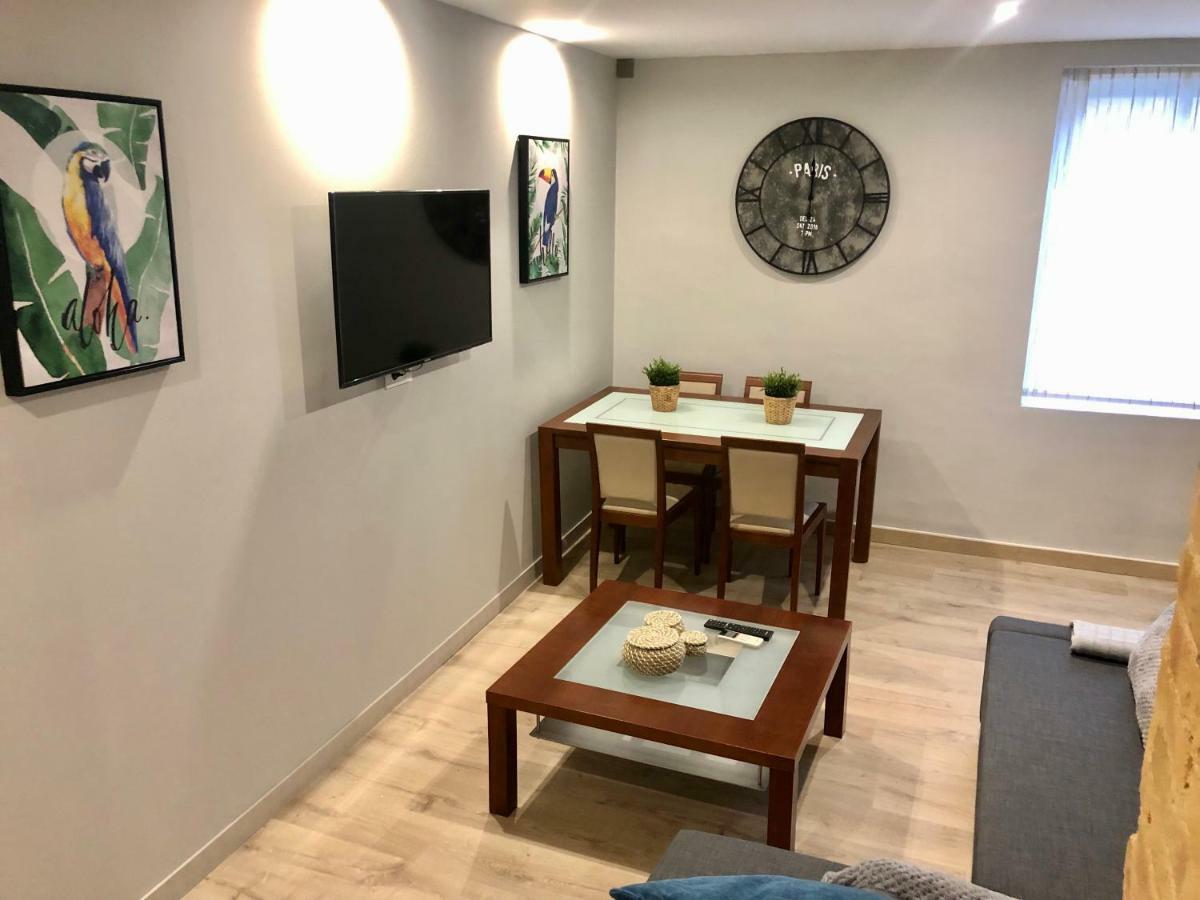 Apartamento San Blas-Antiguo Mercado Central ซาราโกซา ภายนอก รูปภาพ