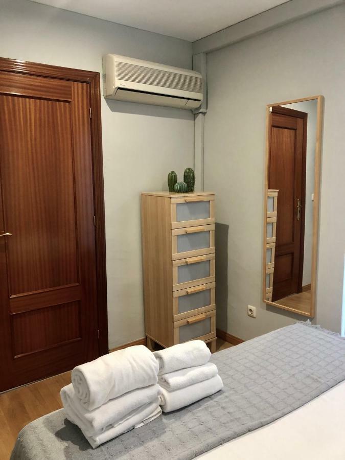 Apartamento San Blas-Antiguo Mercado Central ซาราโกซา ภายนอก รูปภาพ